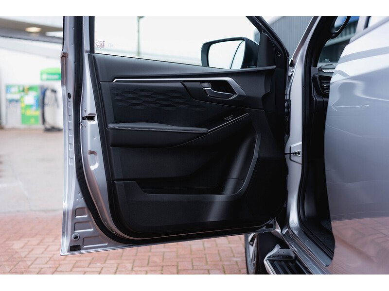 Used Isuzu D-Max 2025 for sale - 77685048: Photo 26