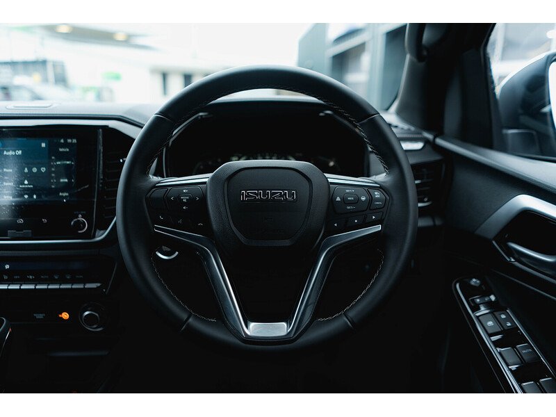 Used Isuzu D-Max 2025 for sale - 77685048: Photo 32