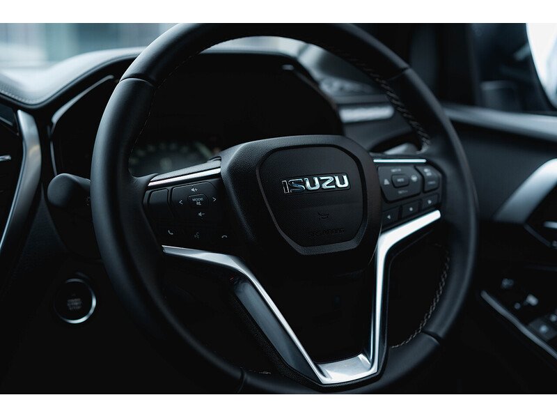 Used Isuzu D-Max 2025 for sale - 77685048: Photo 36