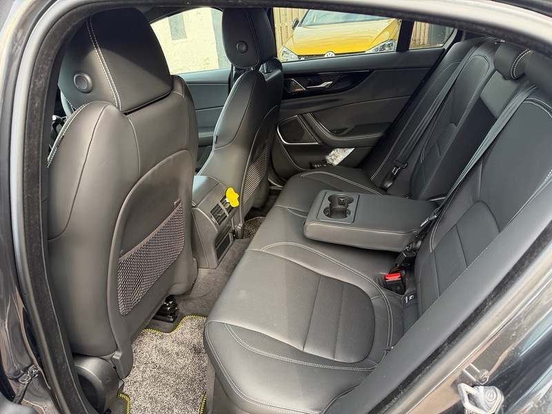 Used Jaguar XE 2023 for sale - 77947079: Photo 10