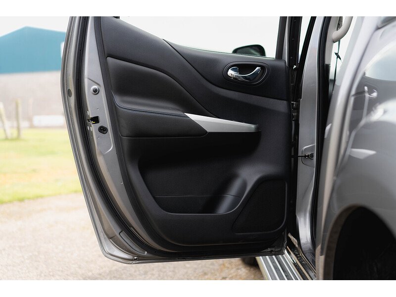 Used Nissan Navara 2021 for sale - 77974510: Photo 24