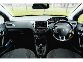 Used Peugeot 208 2017 for sale - 78712039: Photo