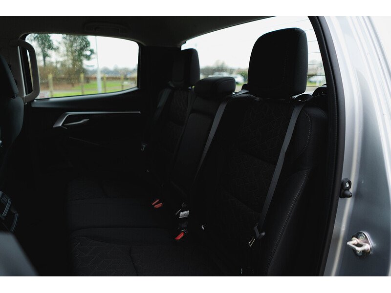 Used Isuzu D-Max 2025 for sale - 78132187: Photo 28