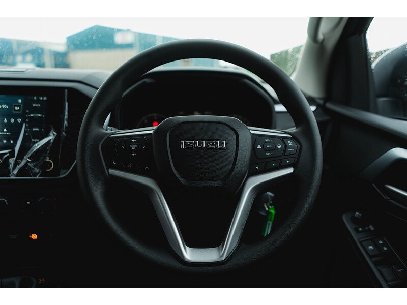 Used Isuzu D-Max 2025 for sale - 78132187: Photo 32