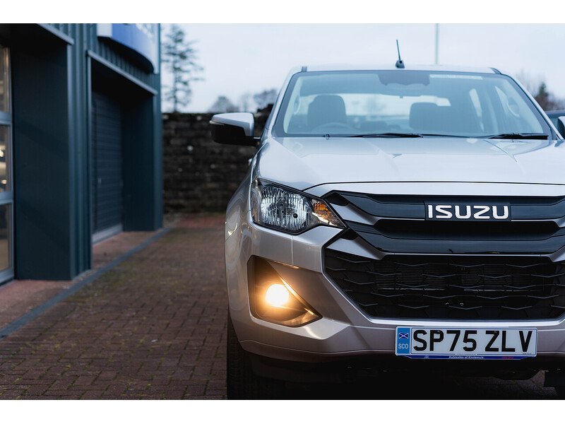 Used Isuzu D-Max 2025 for sale - 77685022: Photo 11