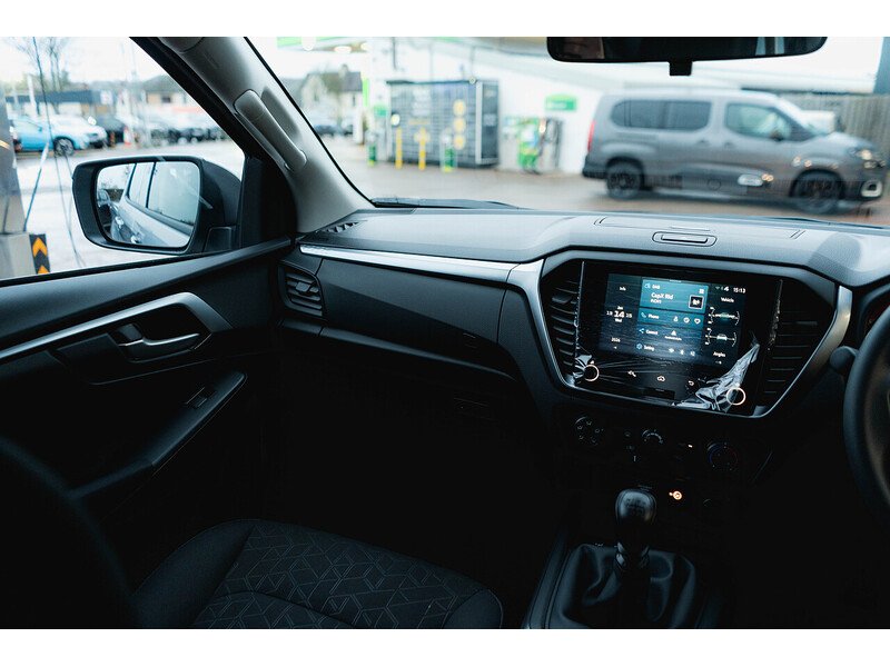 Used Isuzu D-Max 2025 for sale - 77685022: Photo 30