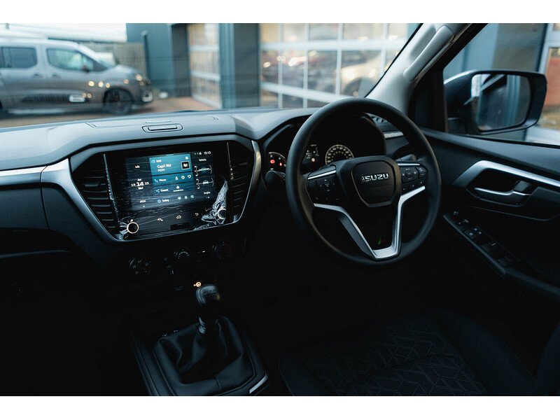 Used Isuzu D-Max 2025 for sale - 77685022: Photo 31