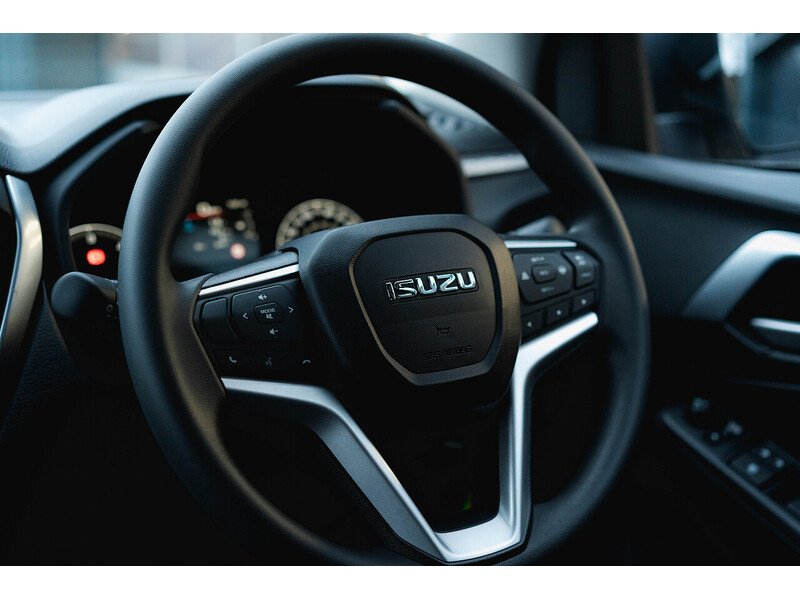 Used Isuzu D-Max 2025 for sale - 77685022: Photo 36