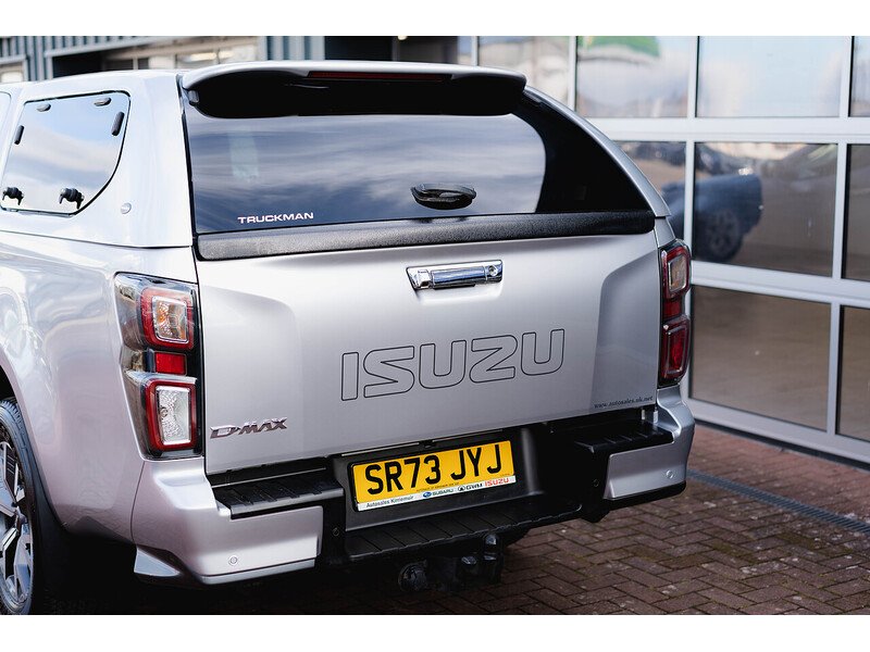 Used Isuzu D-Max 2023 for sale - 77685018: Photo 15