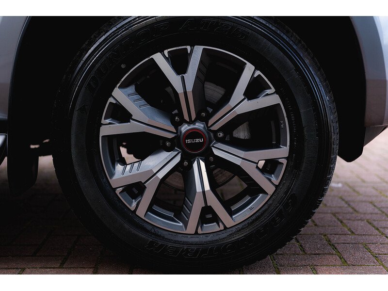 Used Isuzu D-Max 2023 for sale - 77685018: Photo 18