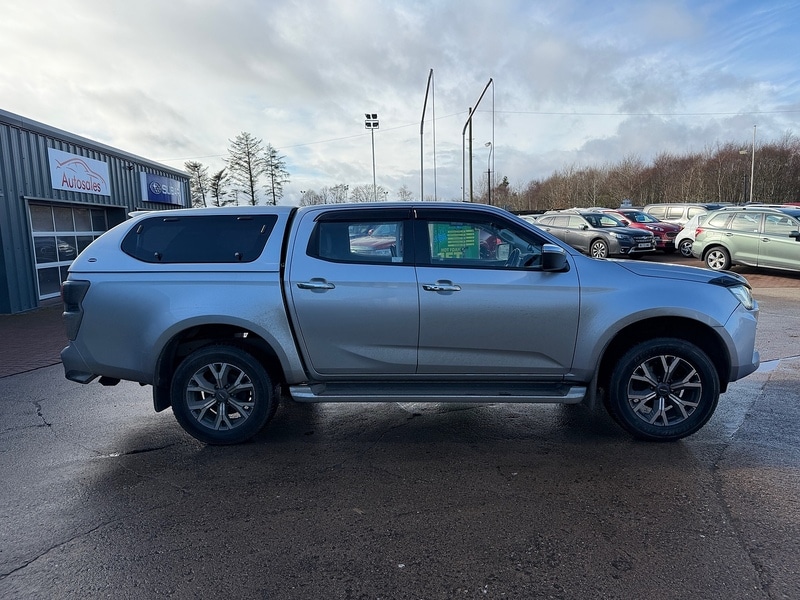 Used Isuzu D-Max 2023 for sale - 77685018: Photo 2