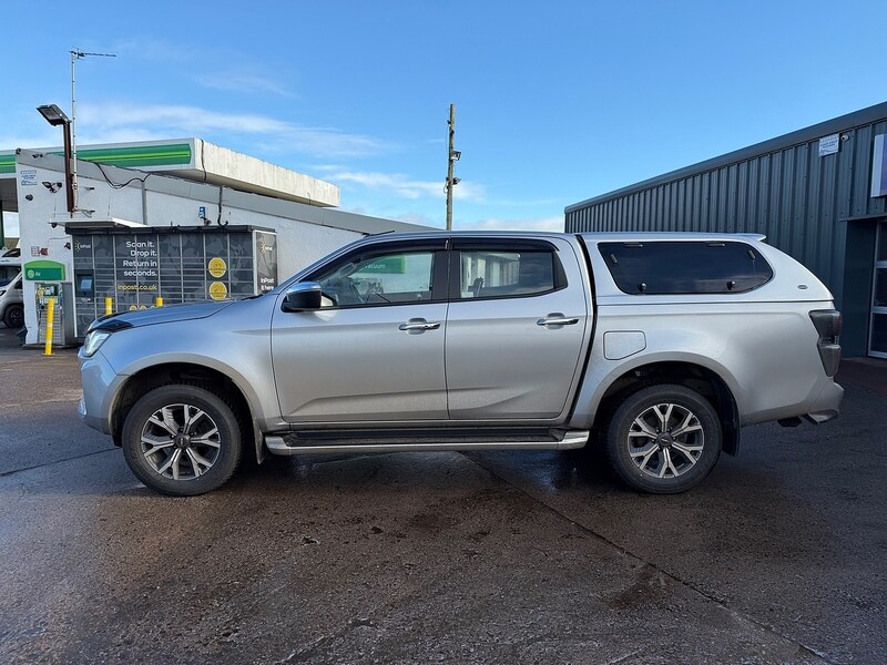 Used Isuzu D-Max 2023 for sale - 77685018: Photo 6