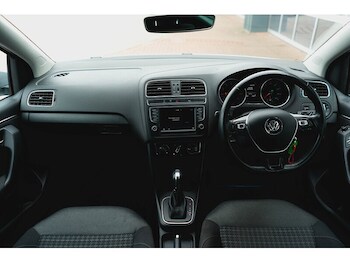 Used Volkswagen Polo 2017 for sale - 78257394: Photo