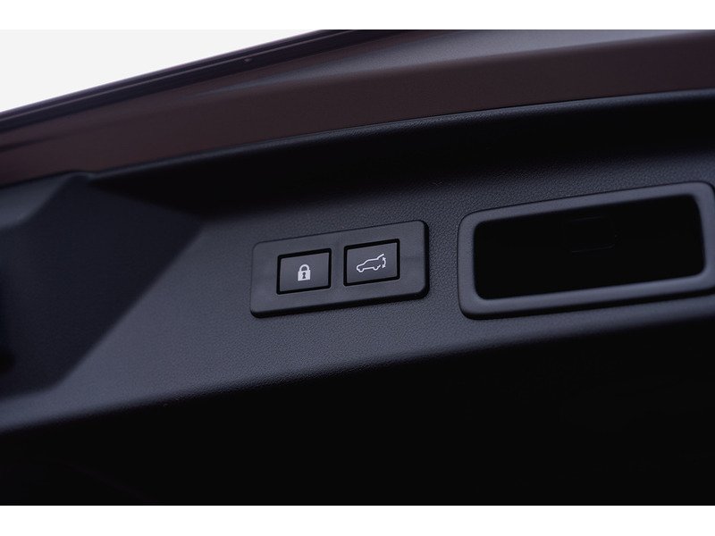 Used Subaru Forester 2025 for sale - 77685000: Photo 25