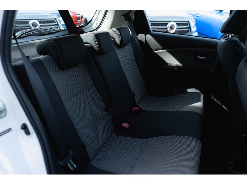 Used Toyota Yaris 2015 for sale - 77685047: Photo 26