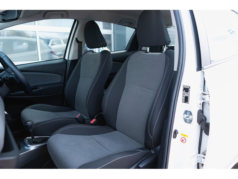 Used Toyota Yaris 2015 for sale - 77685047: Photo 28