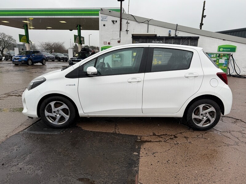 Used Toyota Yaris 2015 for sale - 77685047: Photo 6