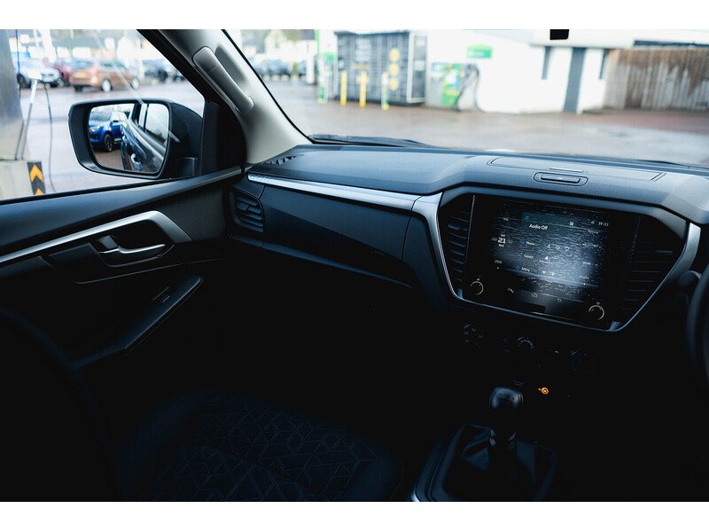 Used Isuzu D-Max 2025 for sale - 77685034: Photo 30