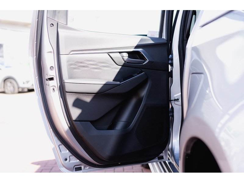 Used Isuzu D-Max 2025 for sale - 77685027: Photo 24