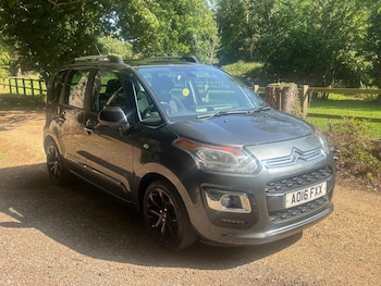 Used Citroen C3 Picasso 2016 for sale - 79060520: Photo