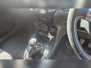 Used Ford Fiesta 2016 for sale - 79660146: Photo