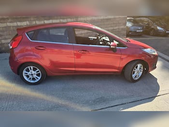 Used Ford Fiesta 2016 for sale - 79660146: Photo