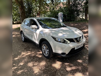 Used Nissan Qashqai 2017 for sale - 79071042: Photo