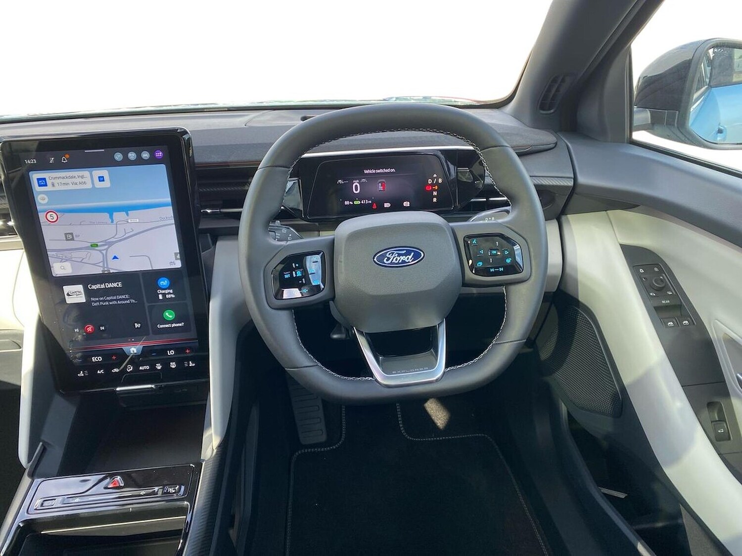 Used Ford Explorer 2024 for sale - 77489365: Photo 9