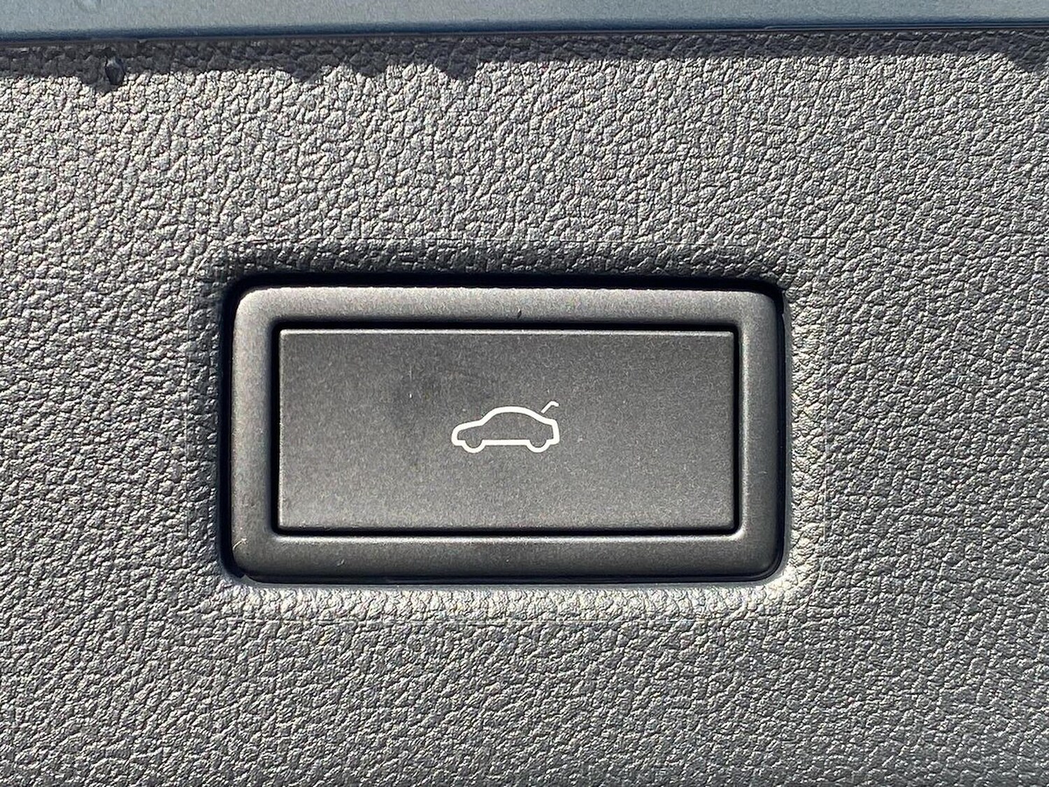 Used Ford Explorer 2024 for sale - 75437886: Photo 39