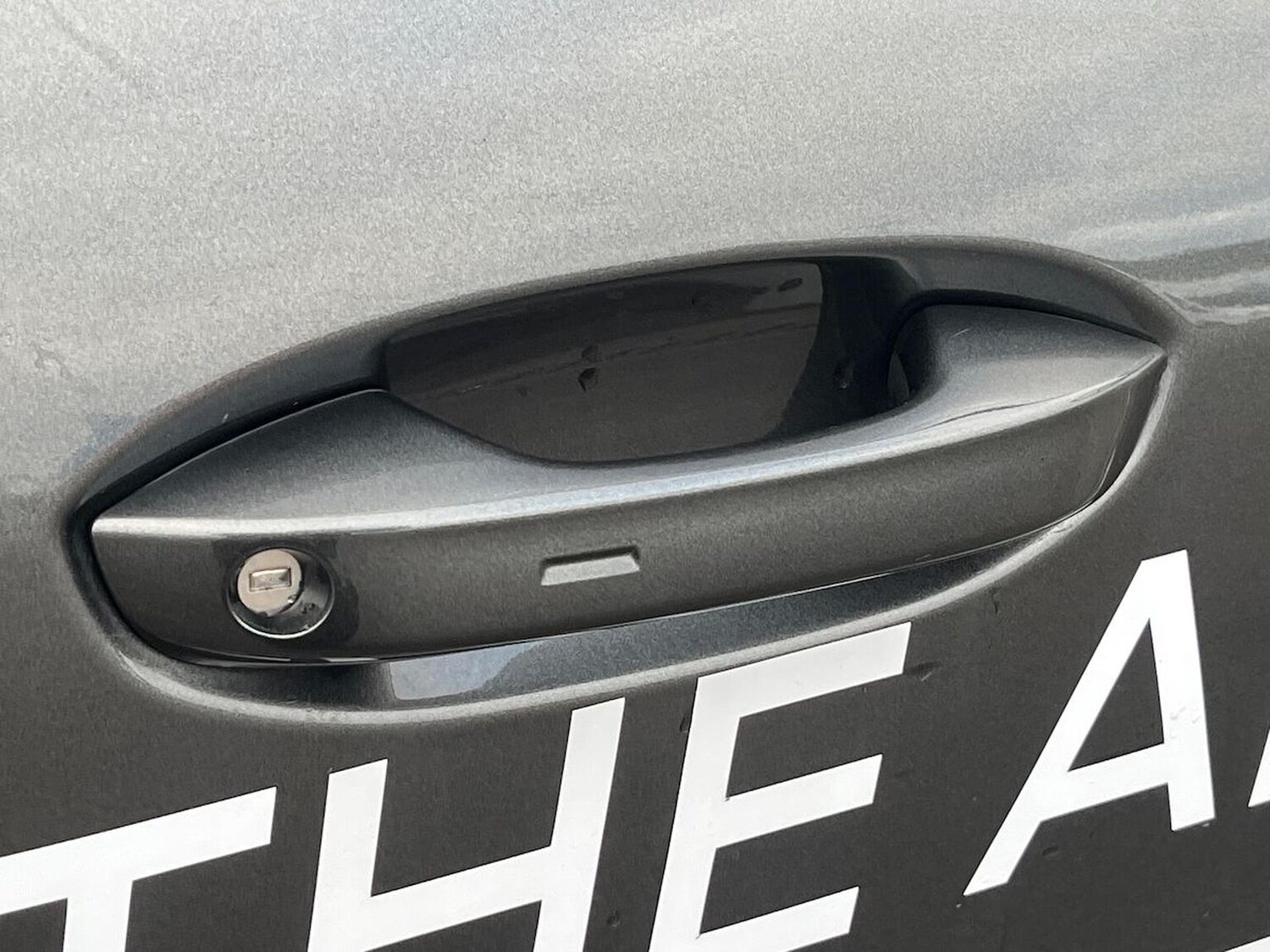 Used Ford Explorer 2024 for sale - 77489369: Photo 37