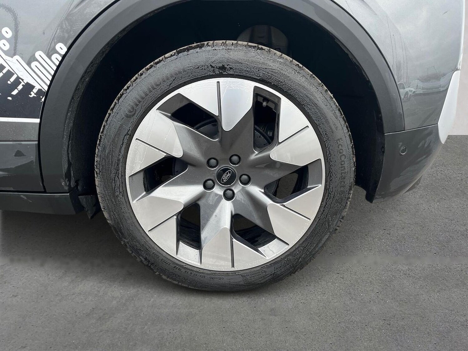 Used Ford Explorer 2024 for sale - 77489369: Photo 6