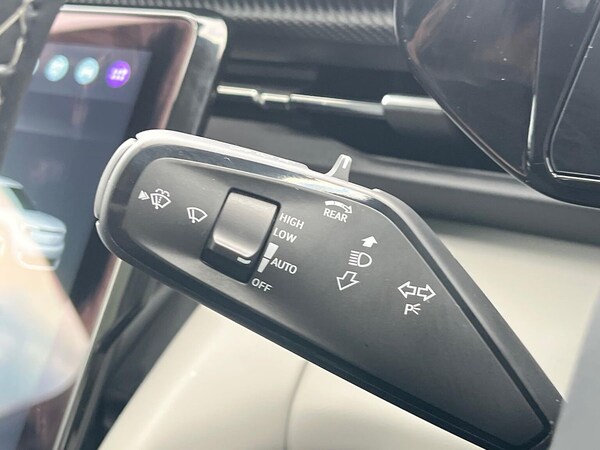 Used Ford Explorer 2024 for sale - 75435795: Photo 28
