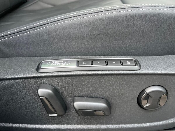 Used Ford Explorer 2024 for sale - 75435795: Photo 30