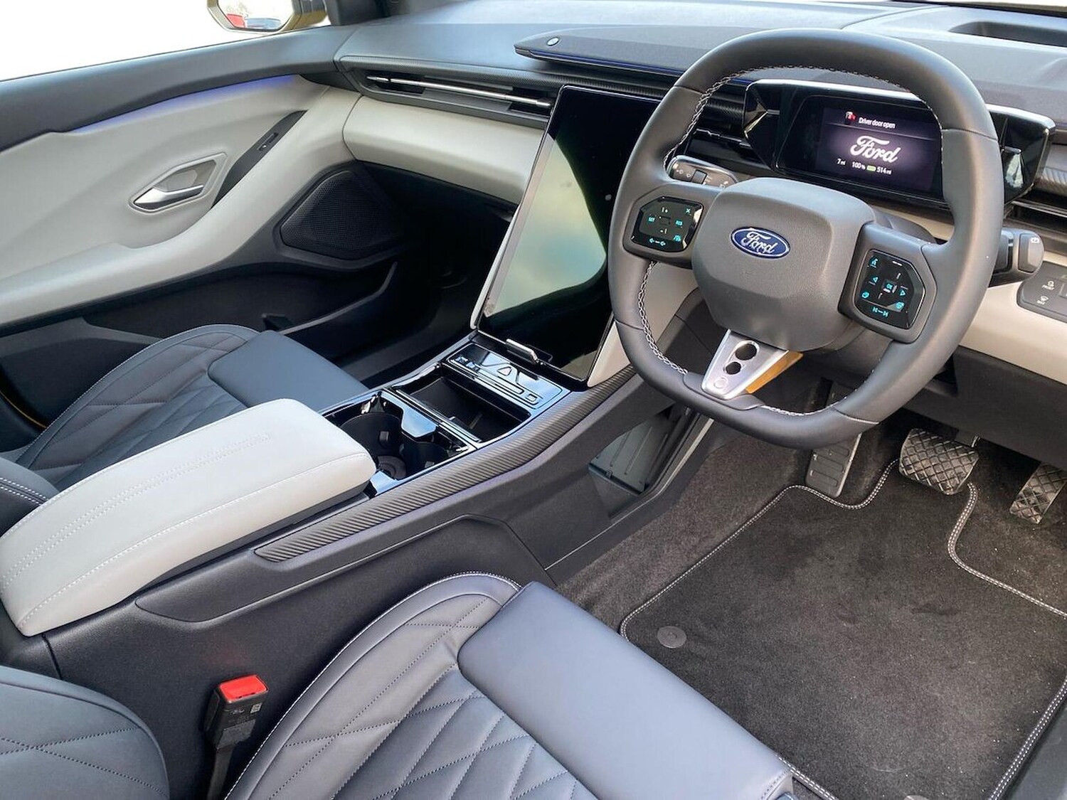 Used Ford Capri 2024 for sale - 77489359: Photo 15