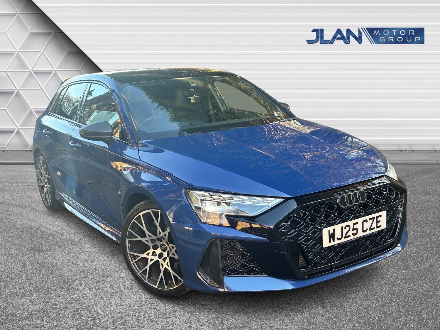 Used Audi RS3 for sale - 77001131: Photo 3