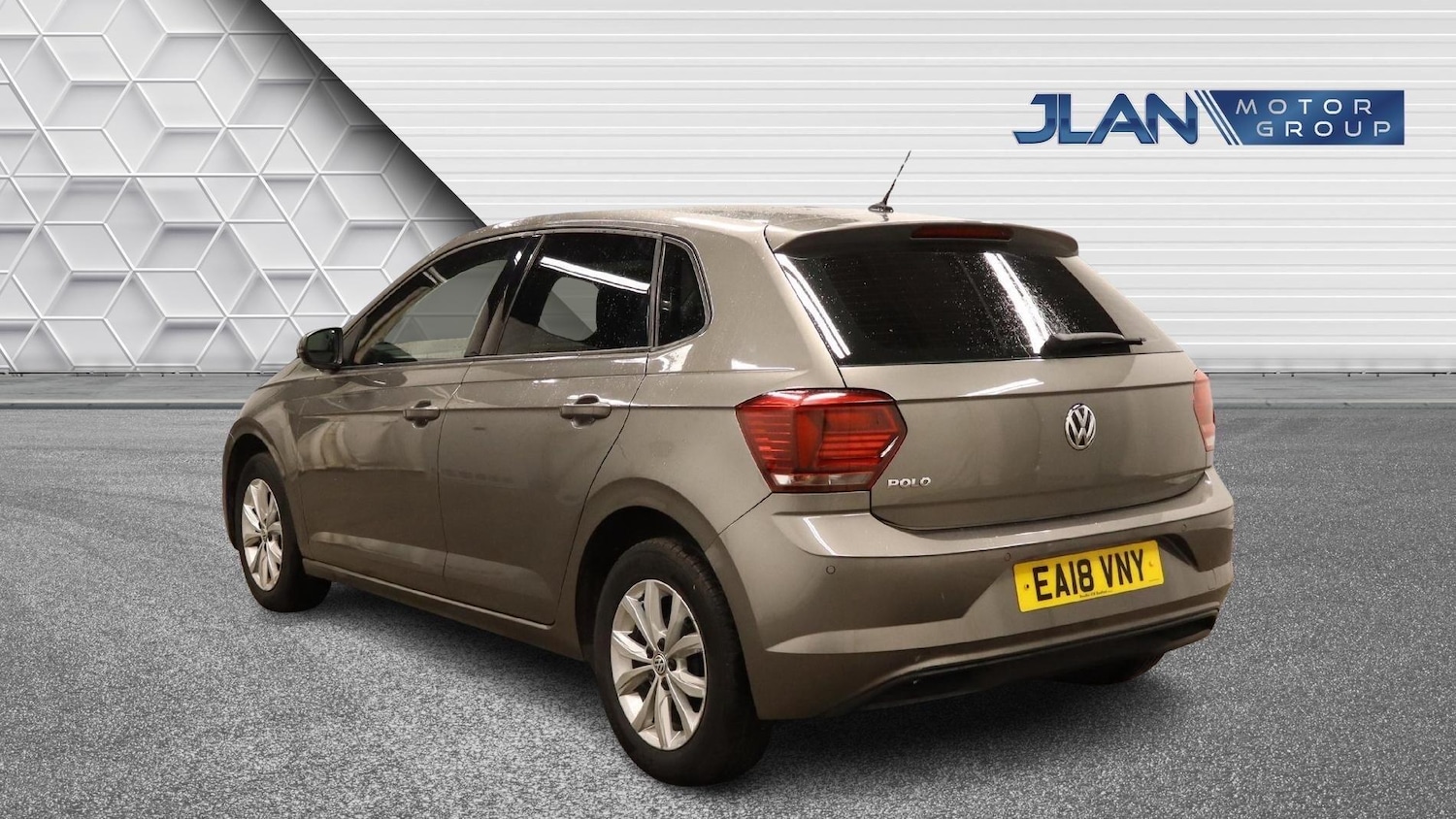 Used Volkswagen Polo for sale - 77001043: Photo 2