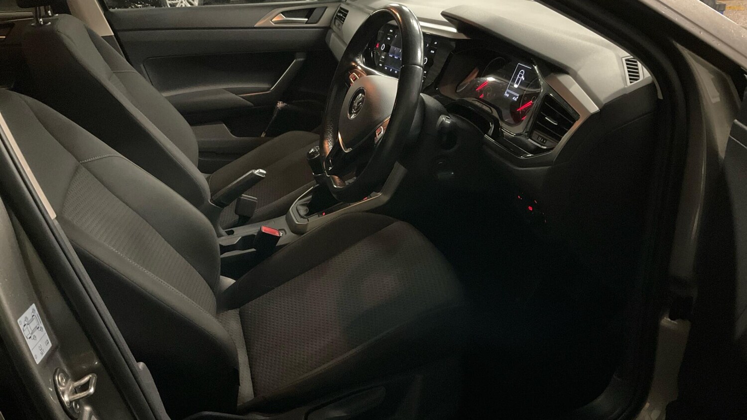 Used Volkswagen Polo for sale - 77001043: Photo 7