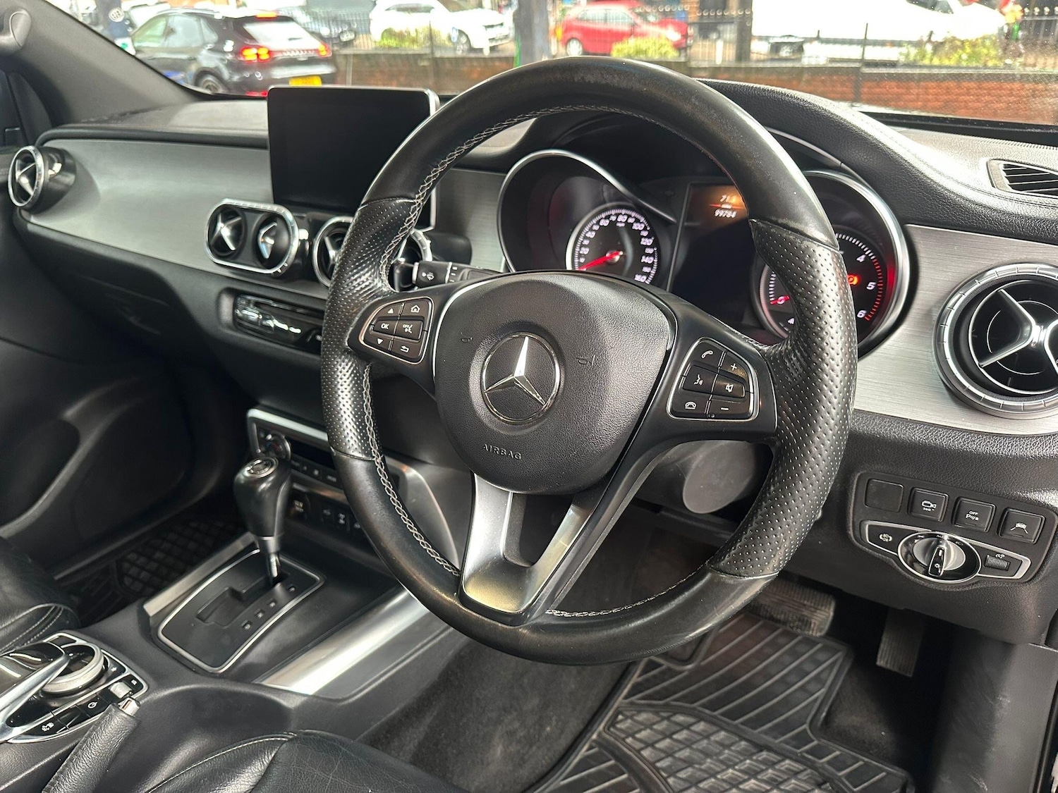 Used Mercedes-Benz X Class 2018 for sale - 77291209: Photo 12