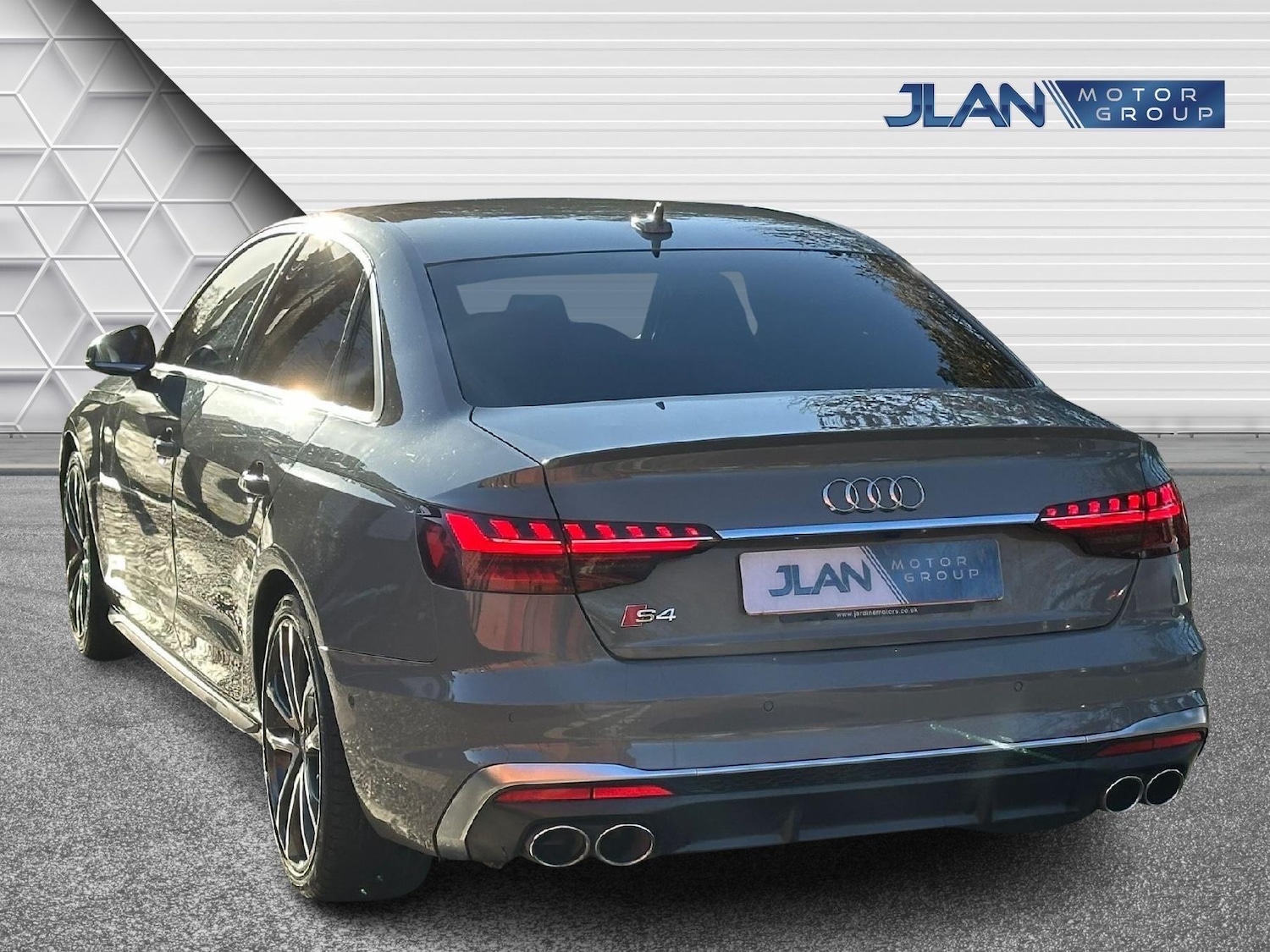 Used Audi A4 2021 for sale - 77163066: Photo 8