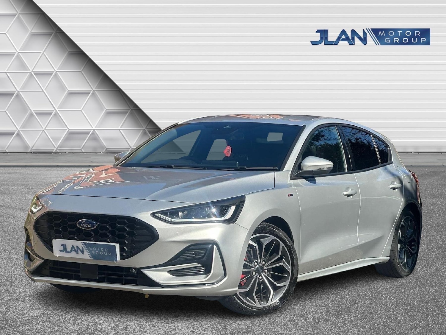 Used Ford Focus for sale - 77939323: Photo 2