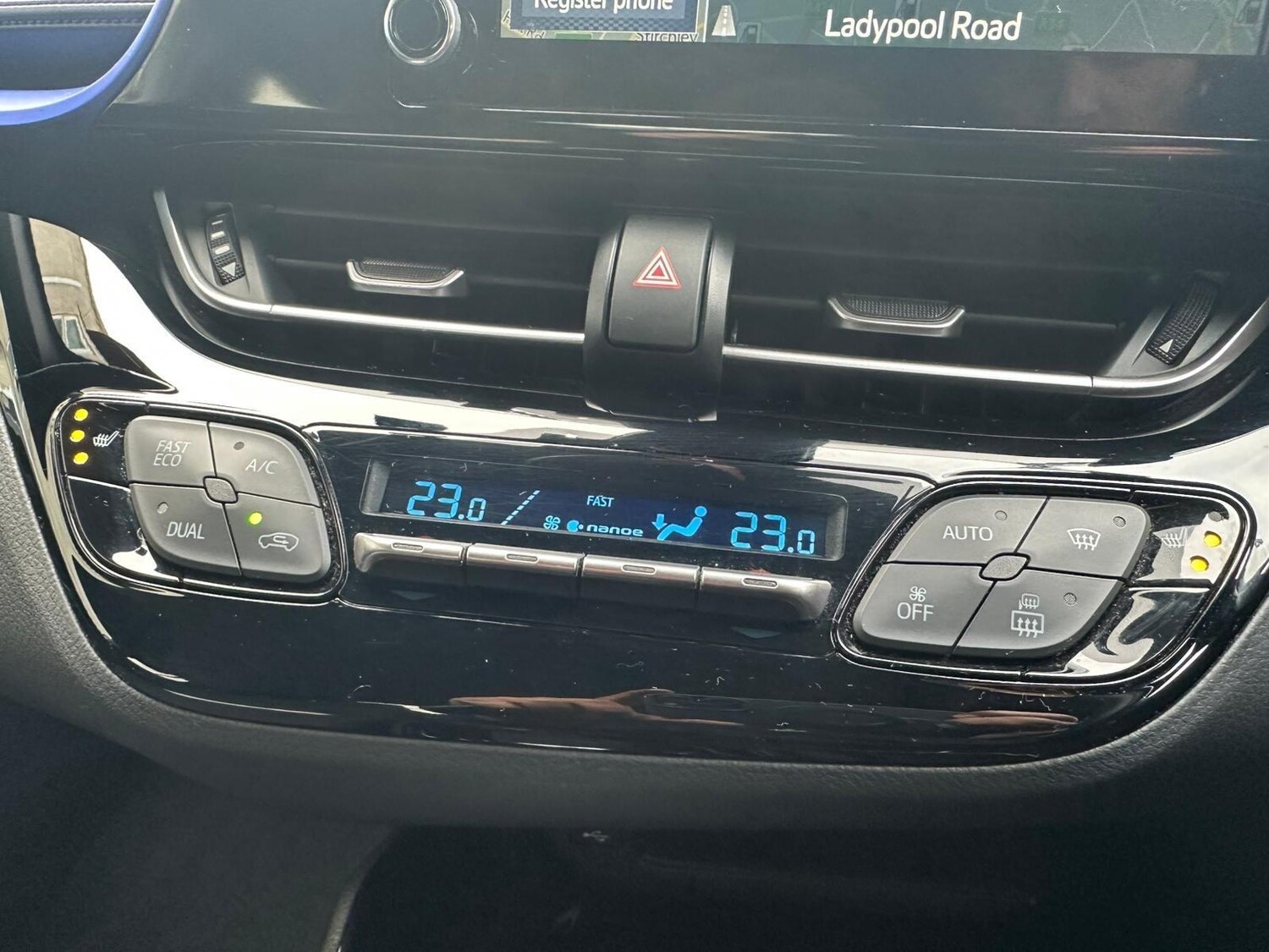 Used Toyota C-HR for sale - 77633013: Photo 17