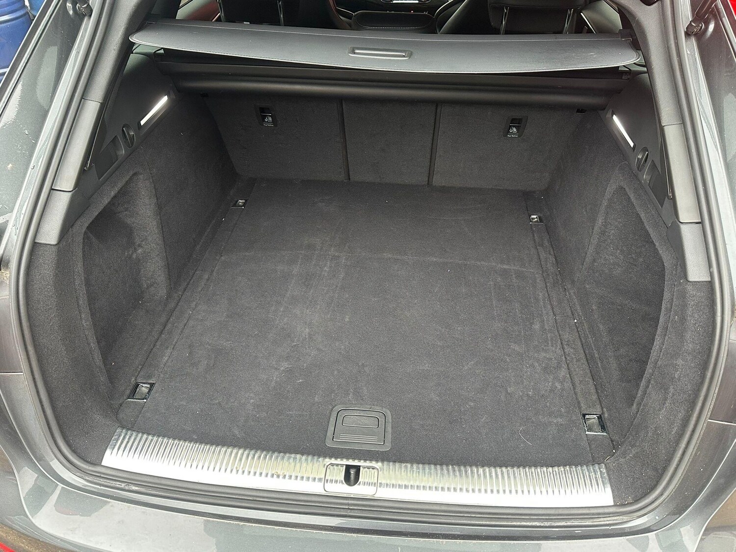 Used Audi RS4 Avant for sale - 77613068: Photo 19