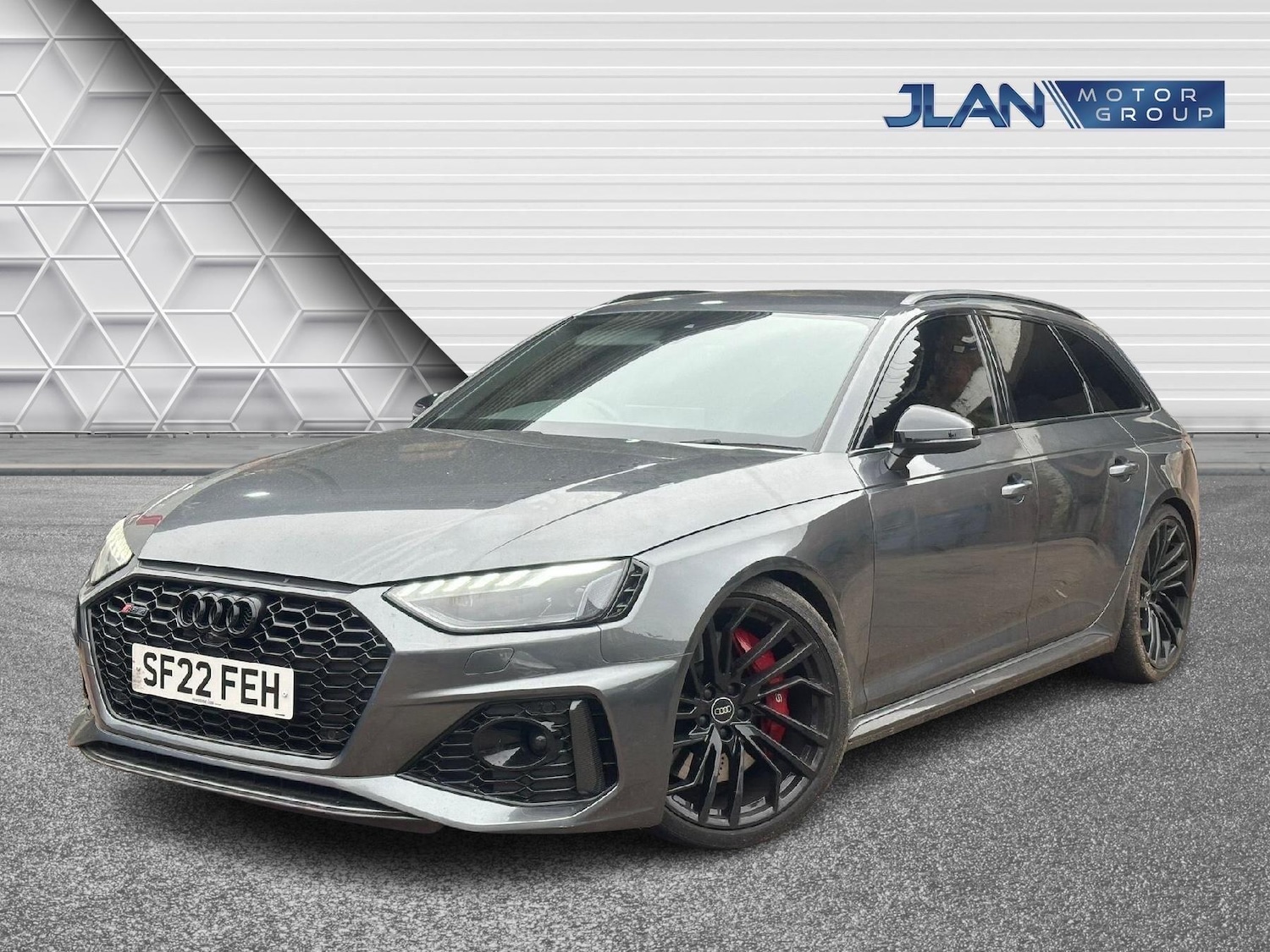 Used Audi RS4 Avant for sale - 77613068: Photo 2