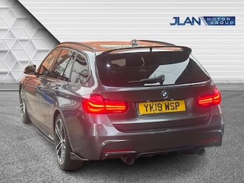 Used BMW 3 Series 2019 for sale - 77344774: Photo