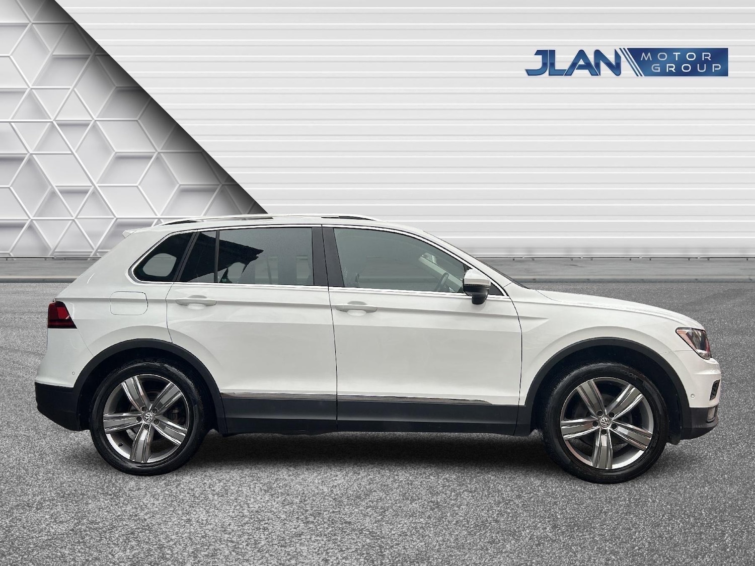Used Volkswagen Tiguan 2019 for sale - 77696308: Photo 7