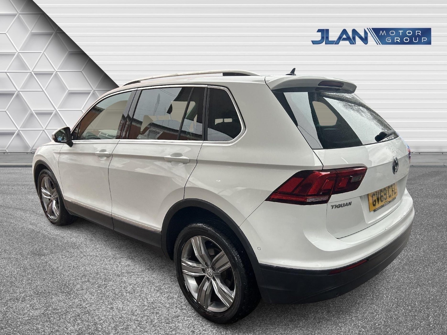 Used Volkswagen Tiguan 2019 for sale - 77696308: Photo 9