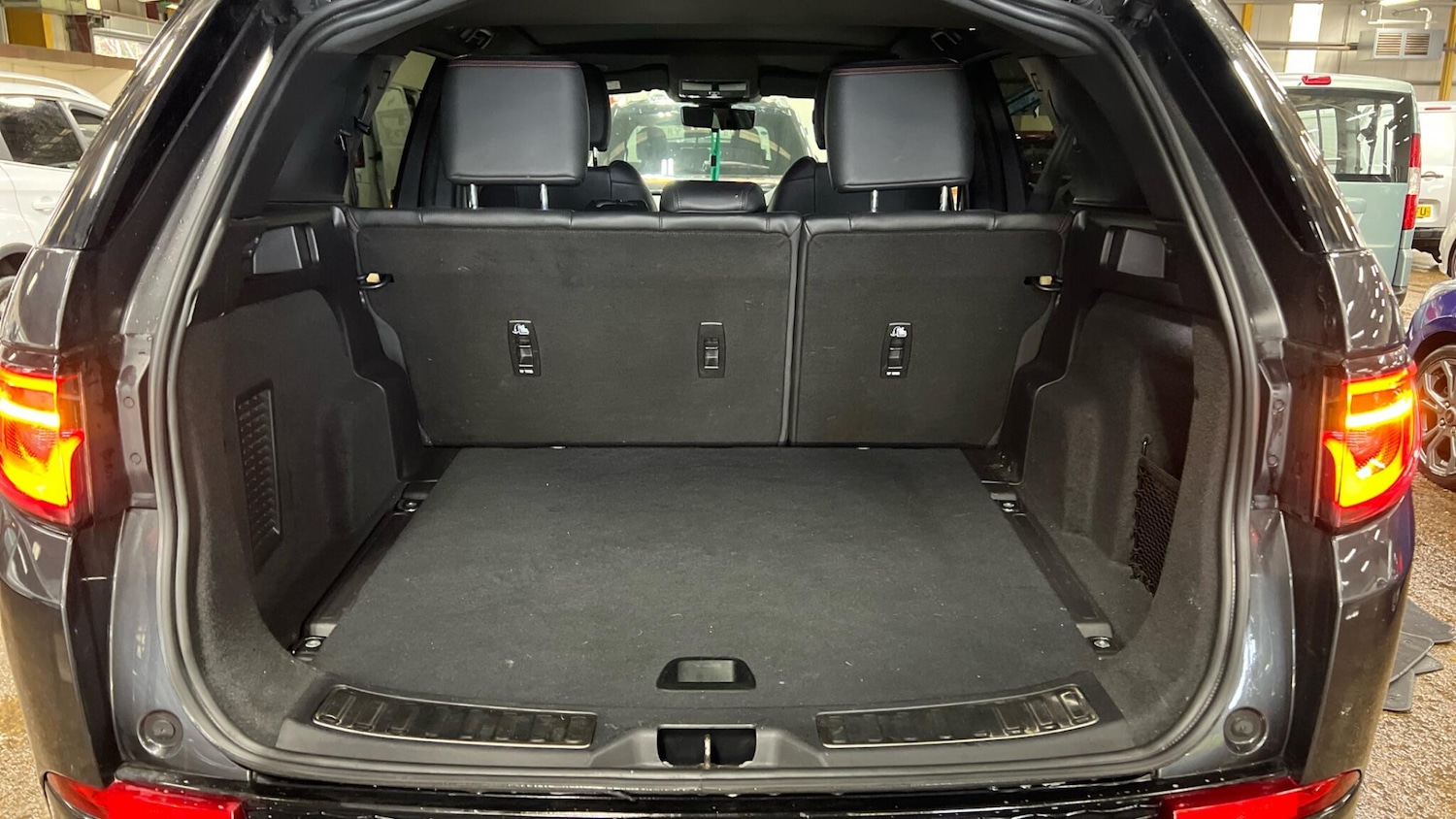 Used Land Rover Discovery Sport 2022 for sale - 77016636: Photo 9