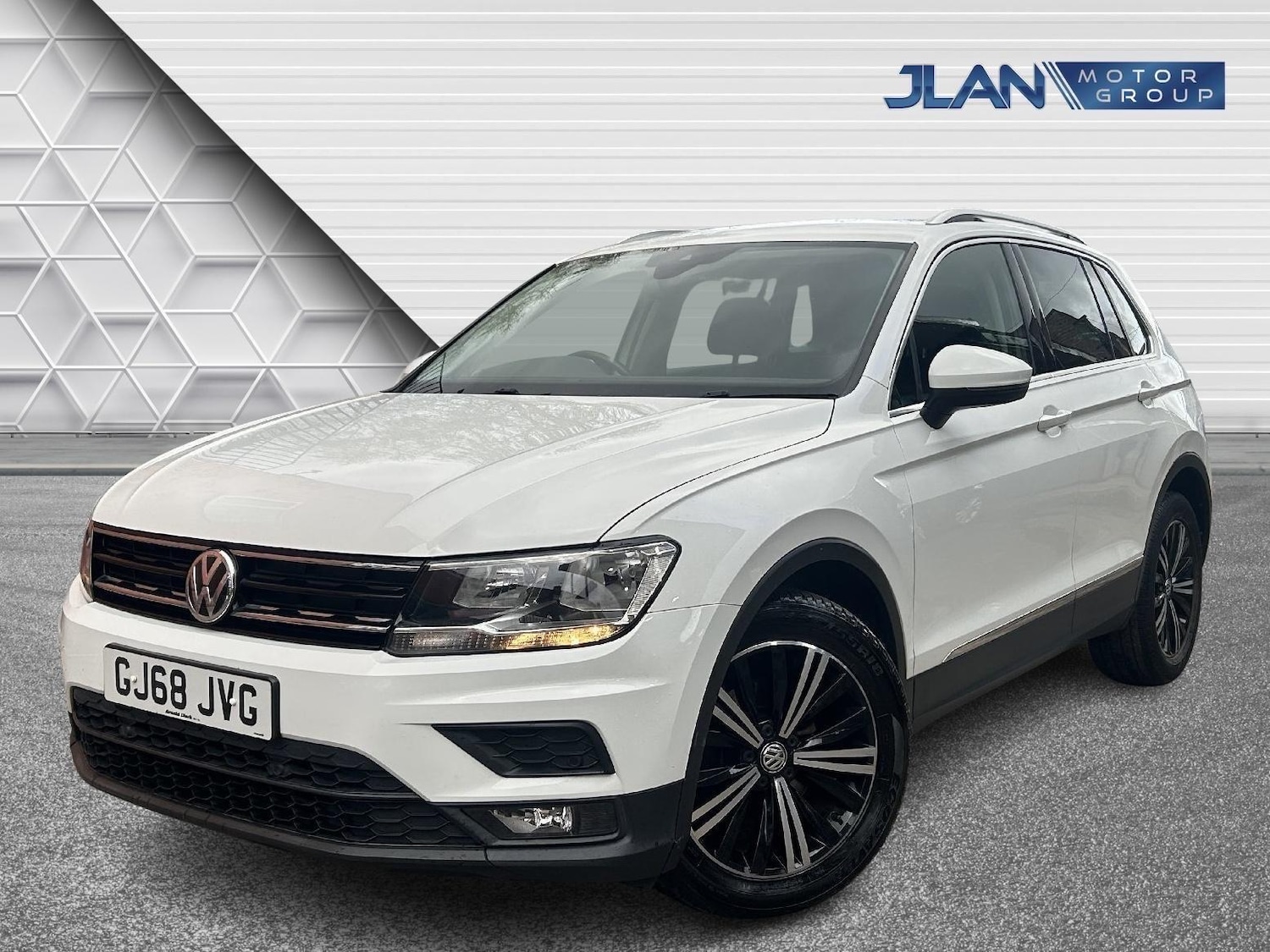 Used Volkswagen Tiguan 2018 for sale - 78184937: Photo 4