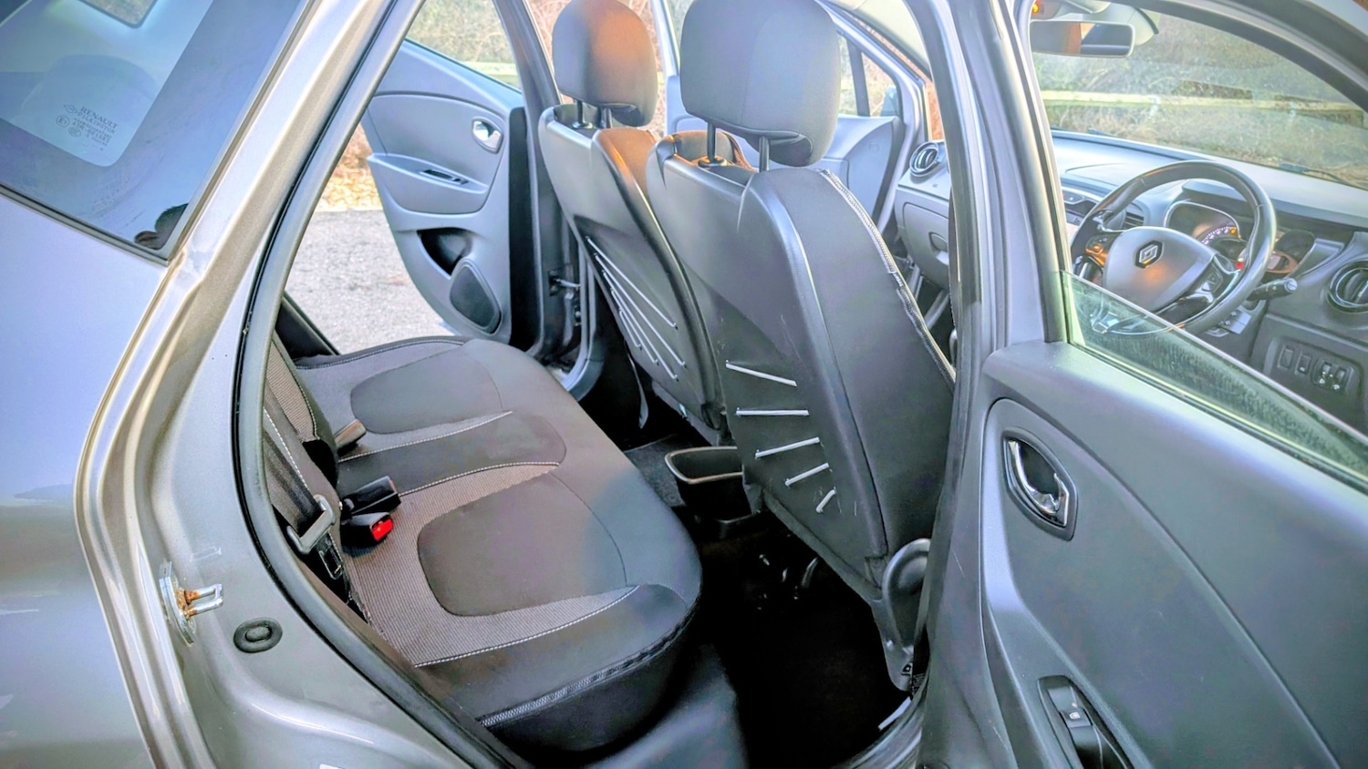 Used Renault Captur 2015 for sale - 77639048: Photo 14