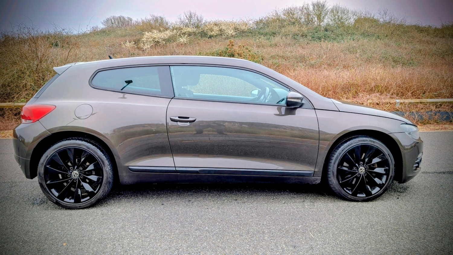 Used Volkswagen Scirocco 2011 for sale - 77797193: Photo 4